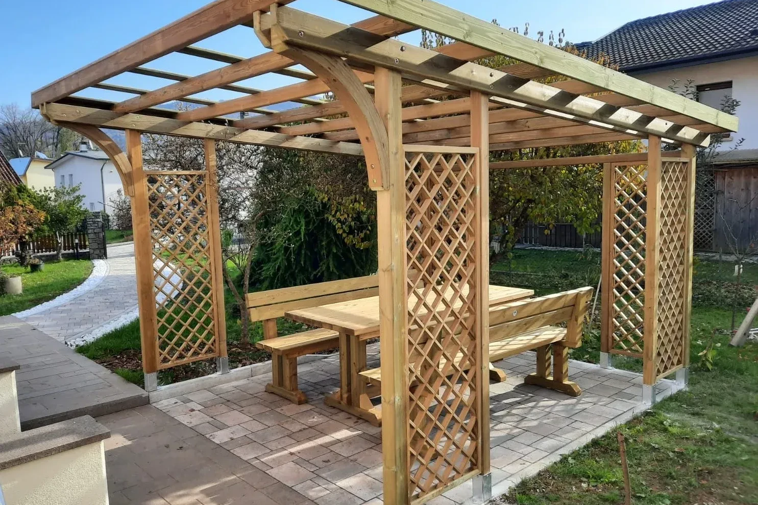 pergola e tettoia in legno di pino nordico