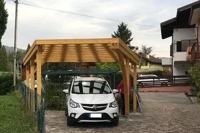 copertura posto auto singolo legno di abete con archi