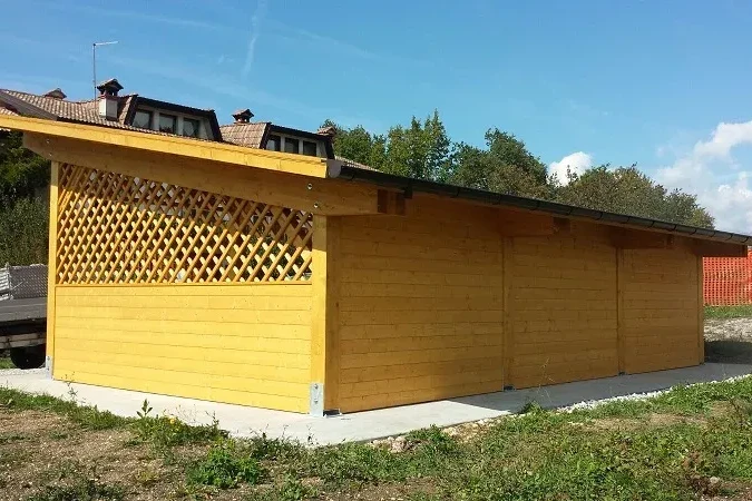 copertura auto in legno personalizzata