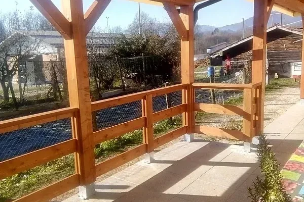 pergola addossata artigianale su misura