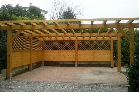 tettoia per posto auto doppio in legno