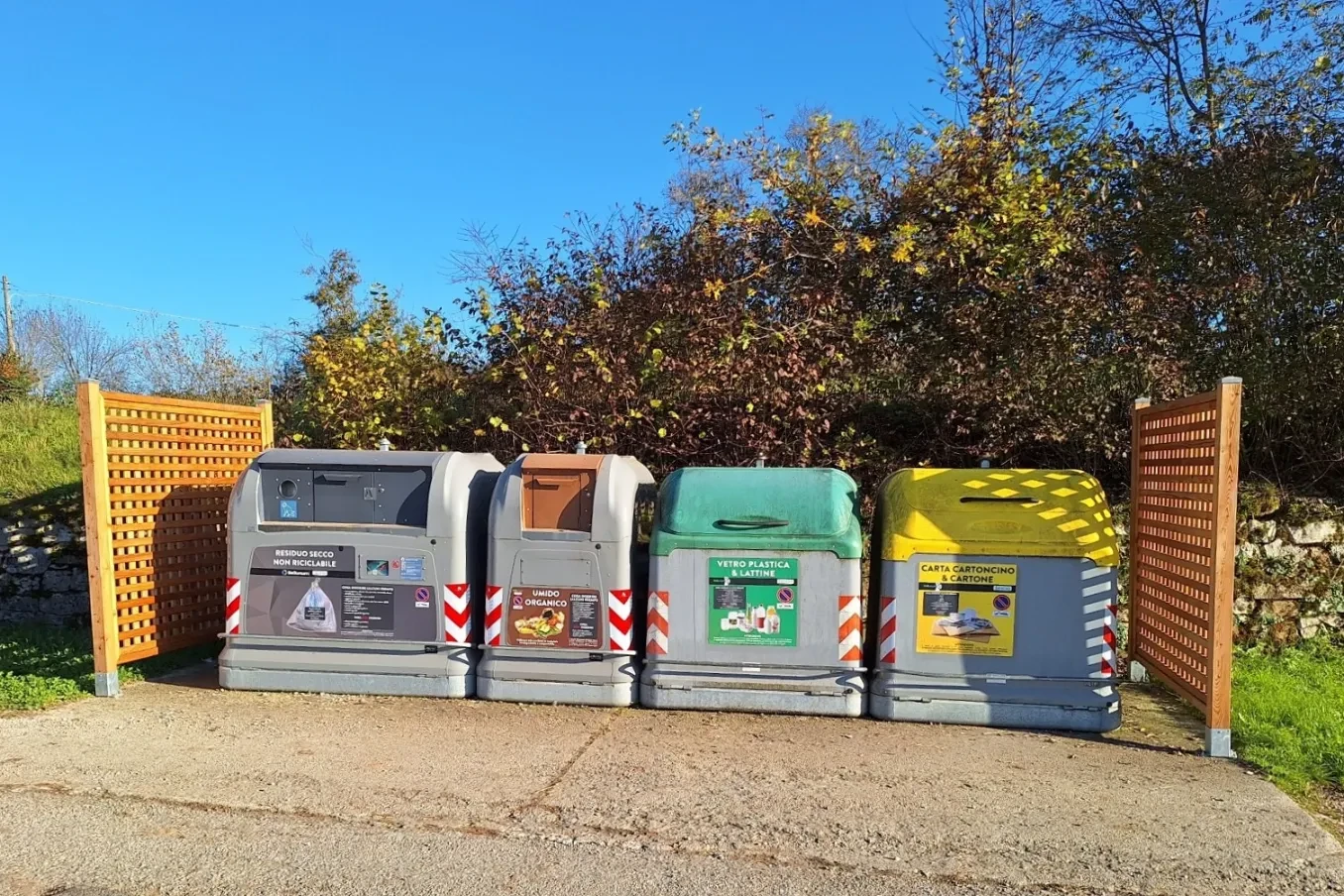 paratie per piazzole ecologiche in legno