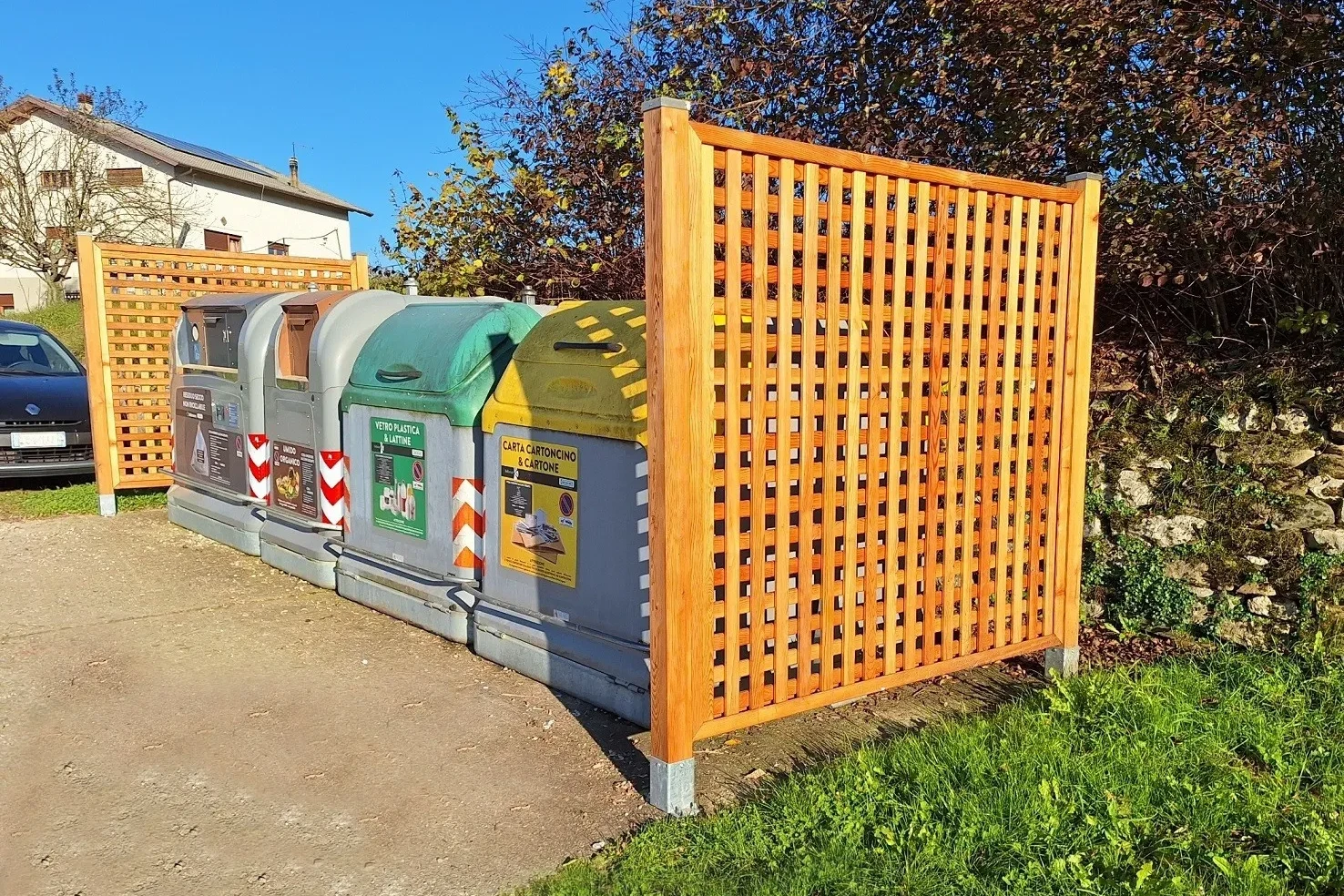 paratie in legno per piazzole rifiuti